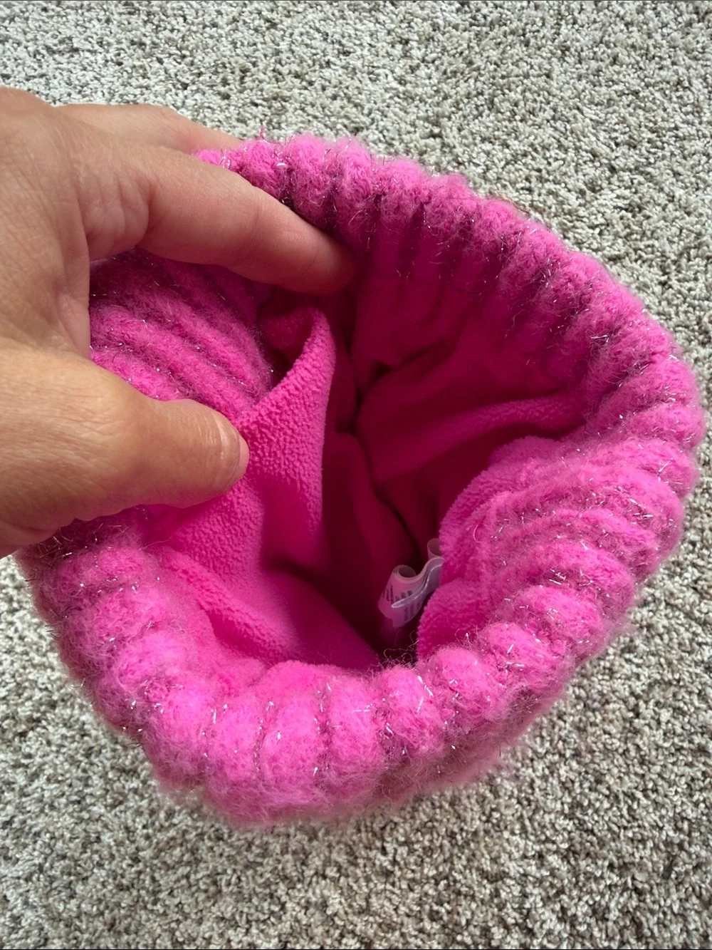 Children's Place girls Bright Pink Pom Knit Beanie with Heart Accent size 4-7